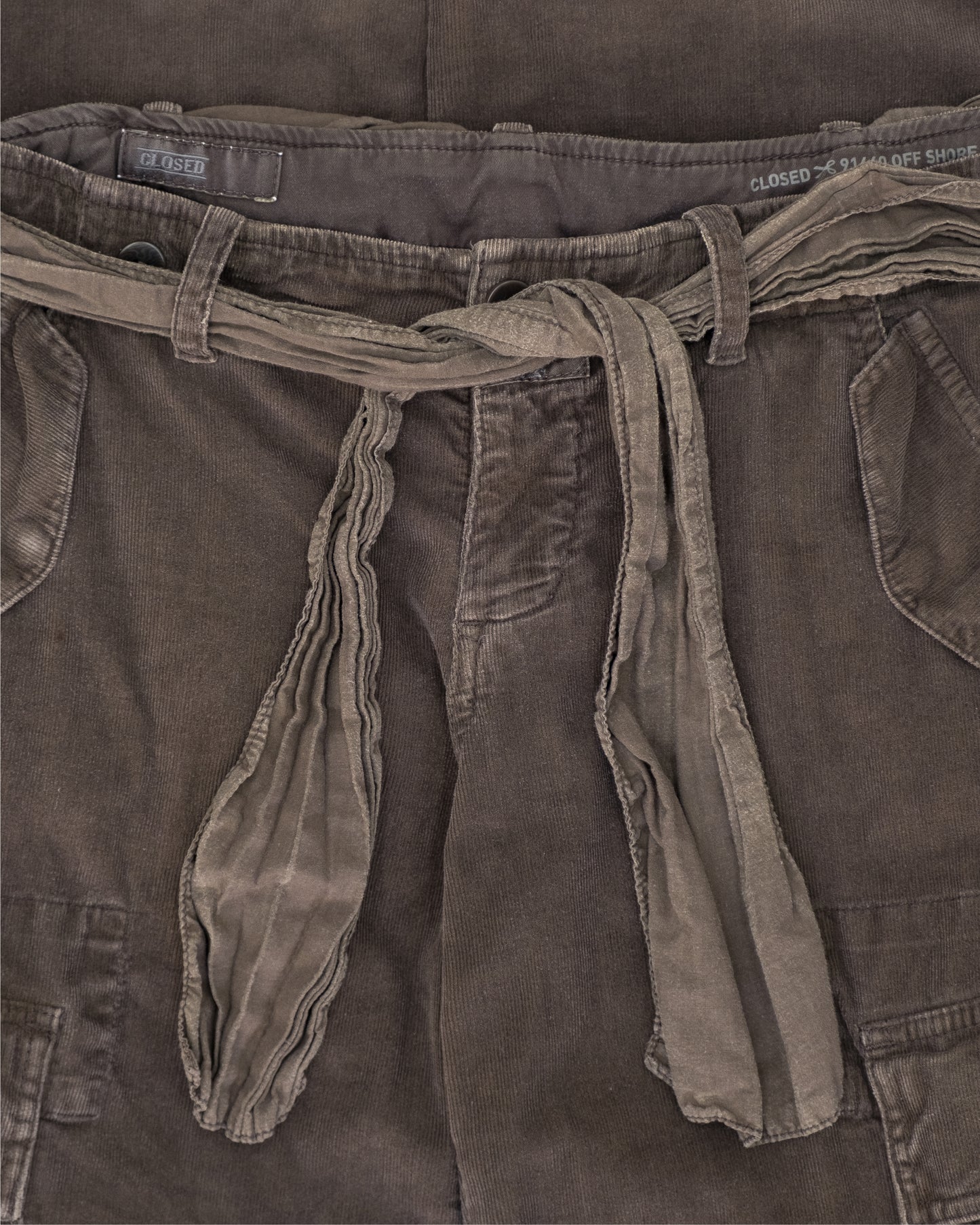 Closed Cargo Trousers with Fabric Belt