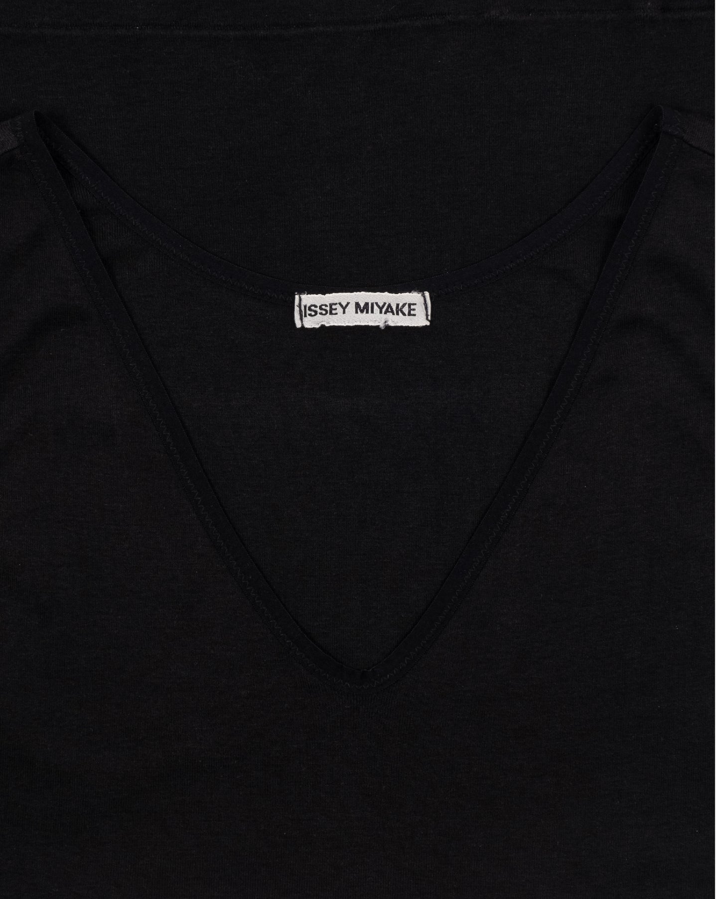 Issey Miyake V-Neck Tanktop