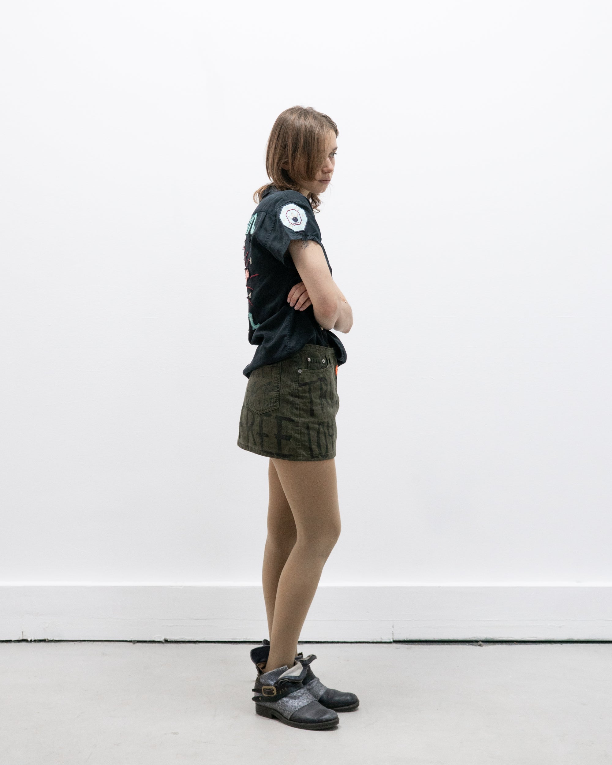 w.&l.t. ss98 scribble skirt