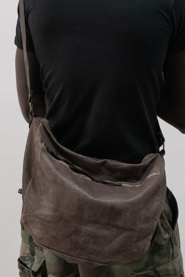 collection privee? leather bag