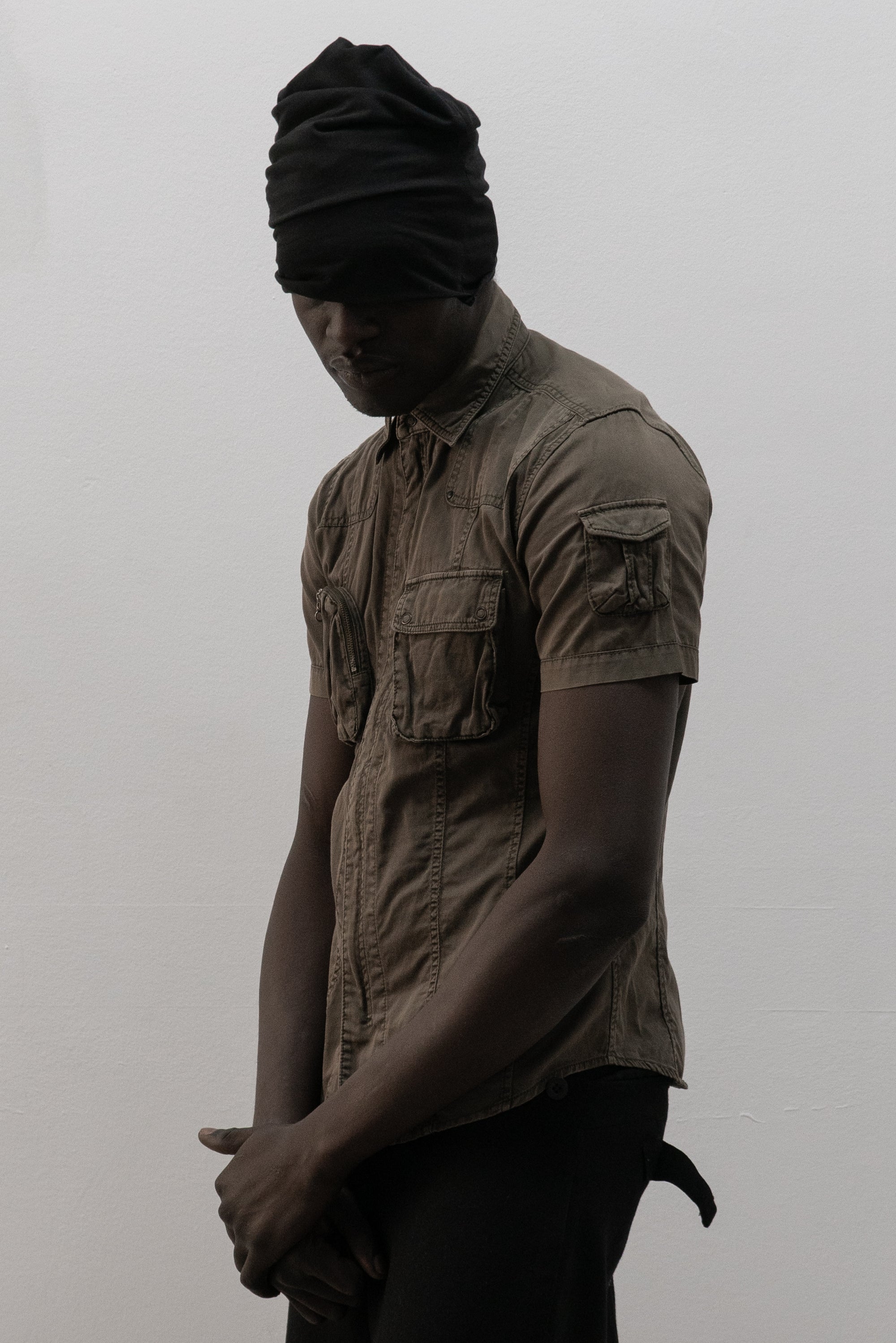 tete homme shirt