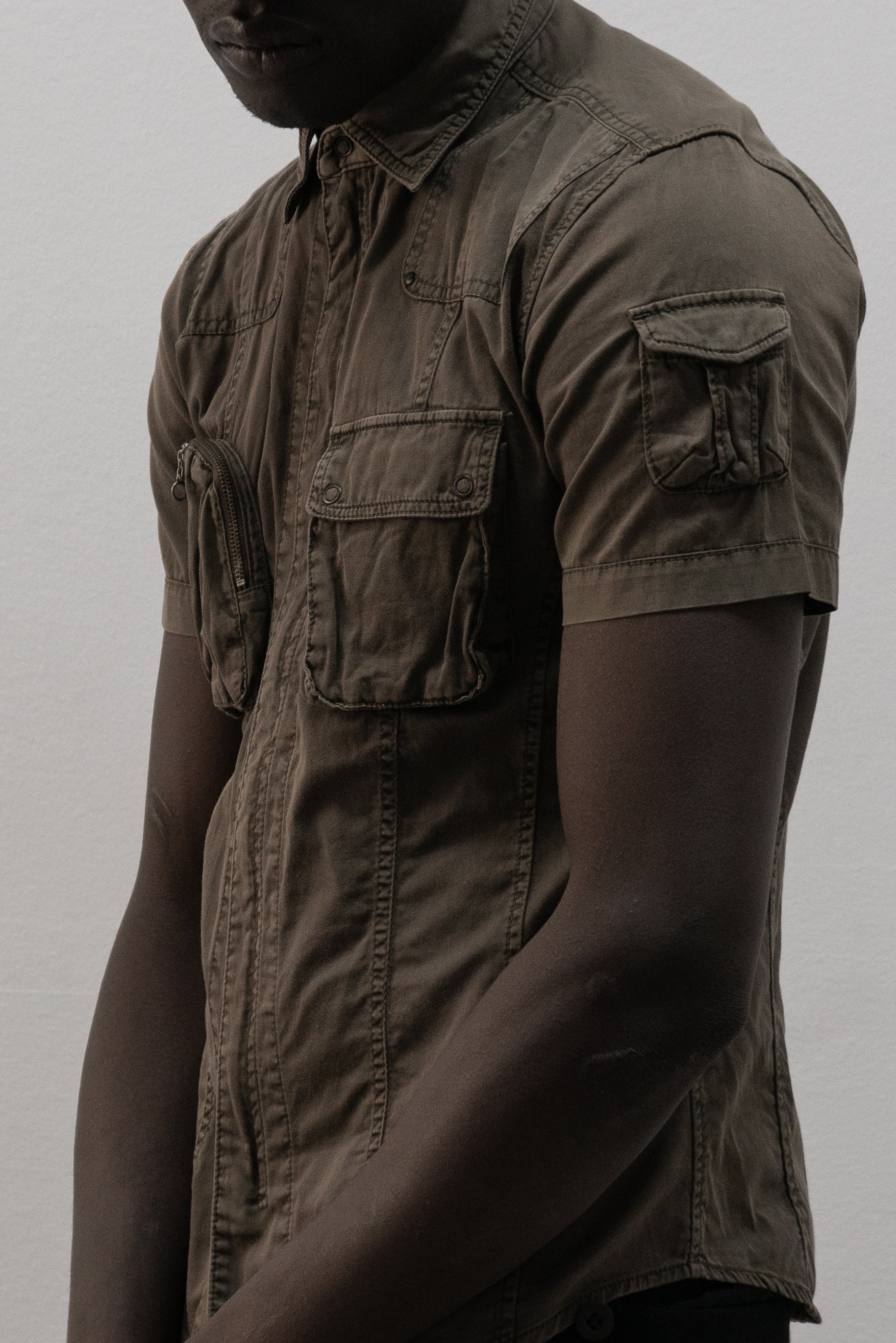 tete homme shirt