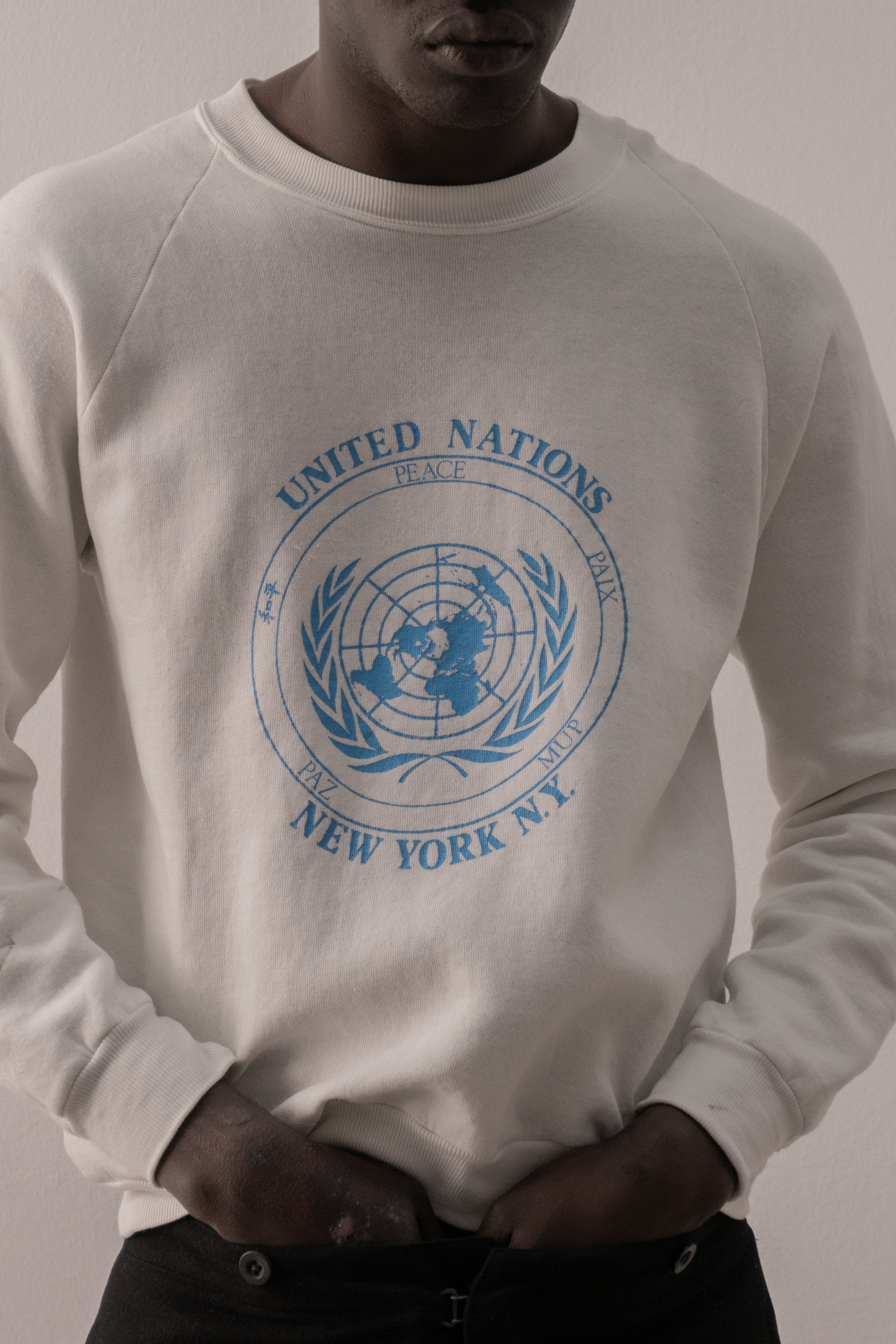 1980s united nations sweatshirt