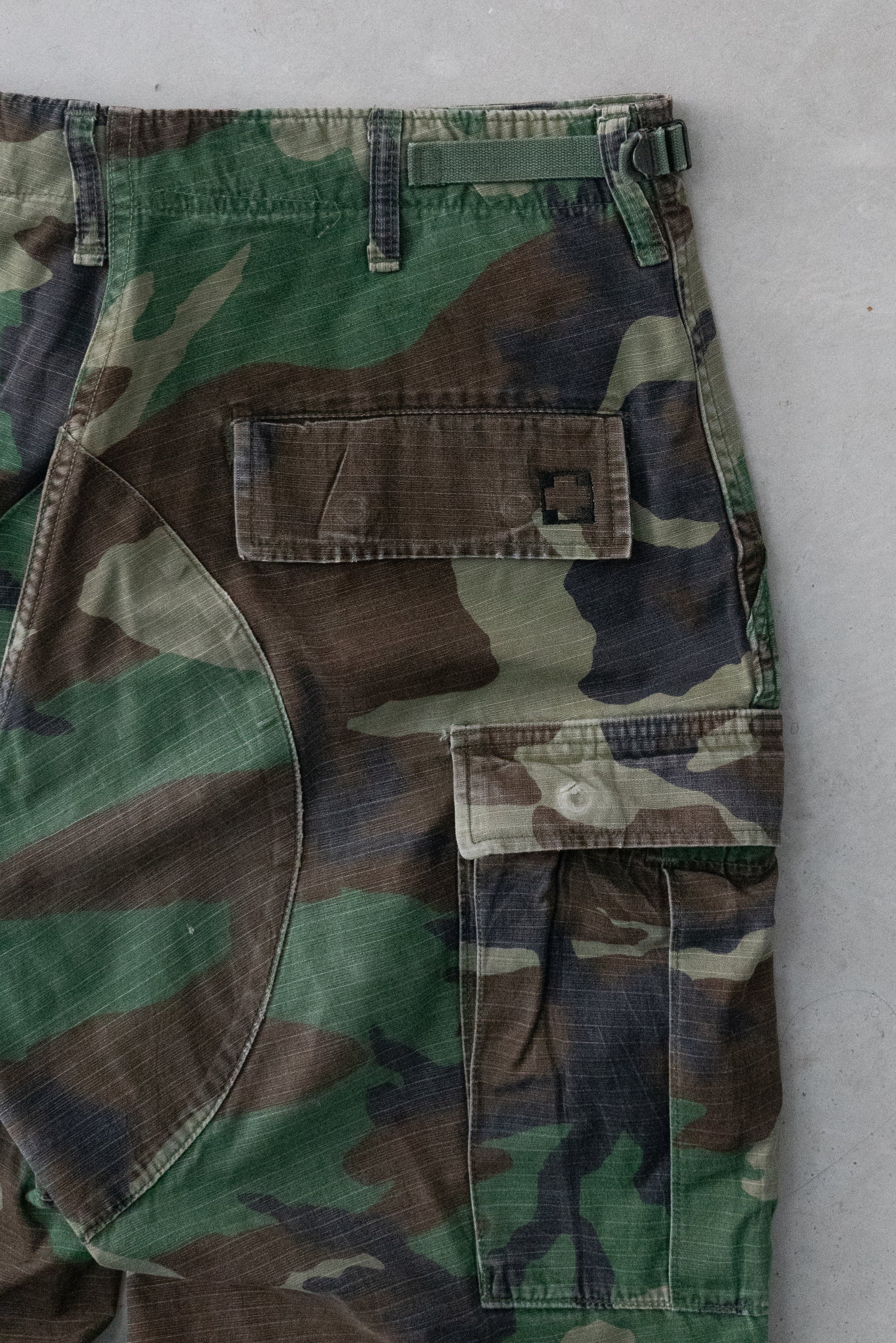 zweite hand werk battle dress uniform capri shorts