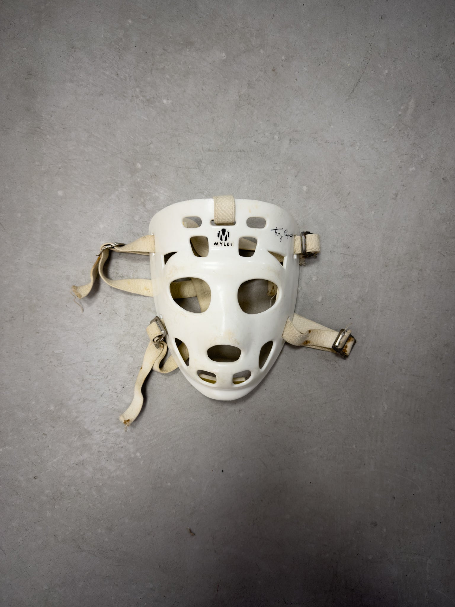 1970s goalie hockey mask