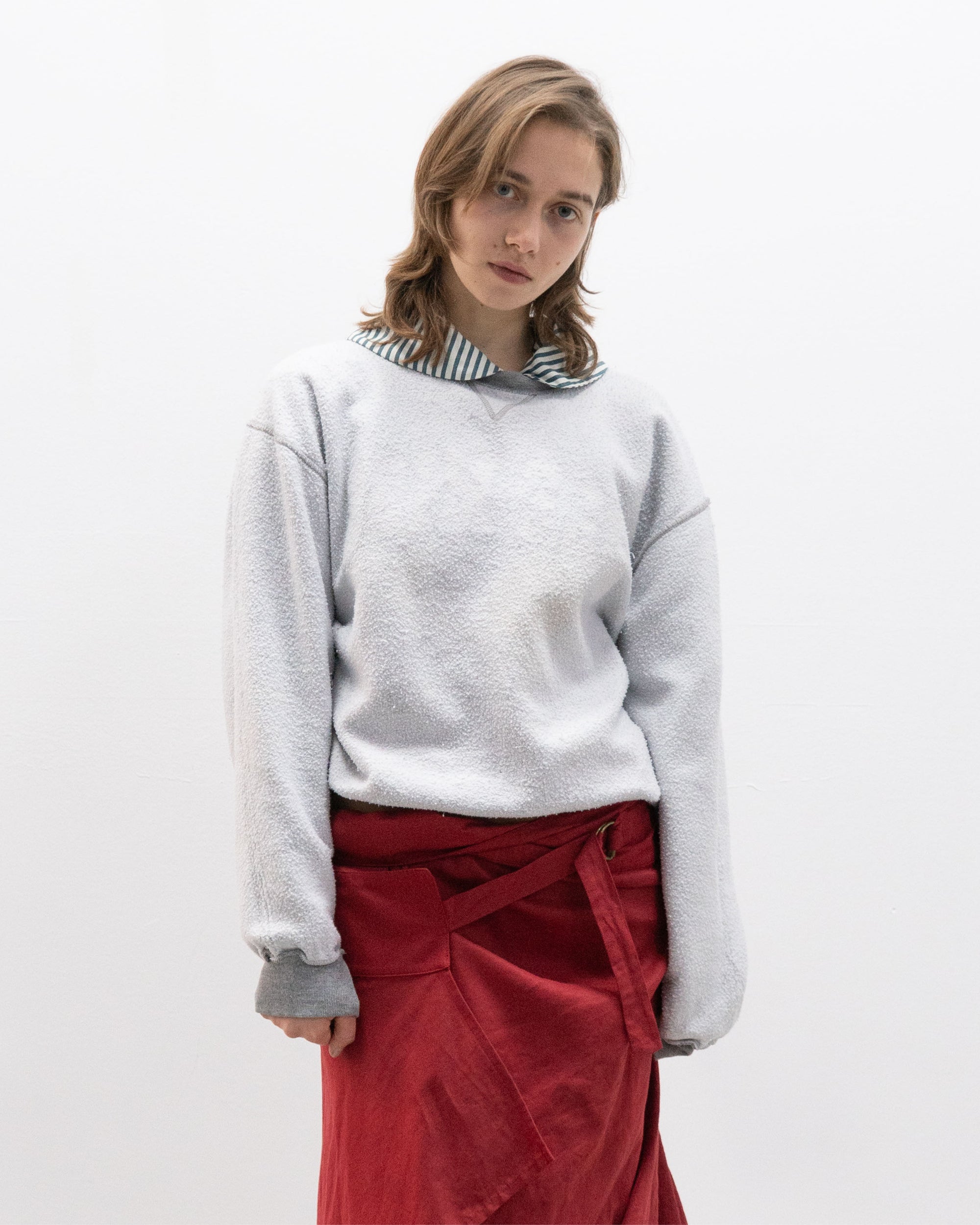 final layer "zweite hand" logo crewneck