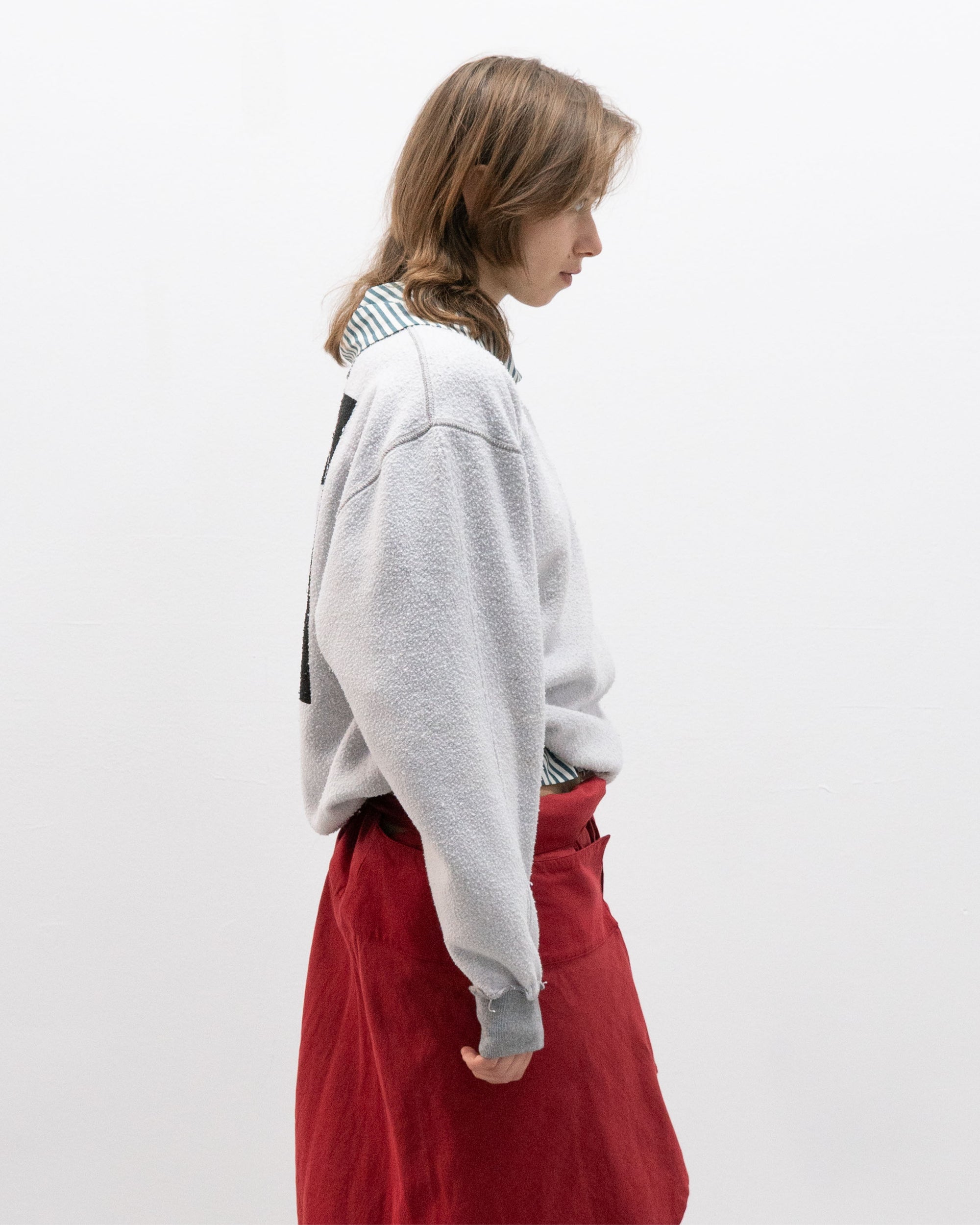 final layer "zweite hand" logo crewneck